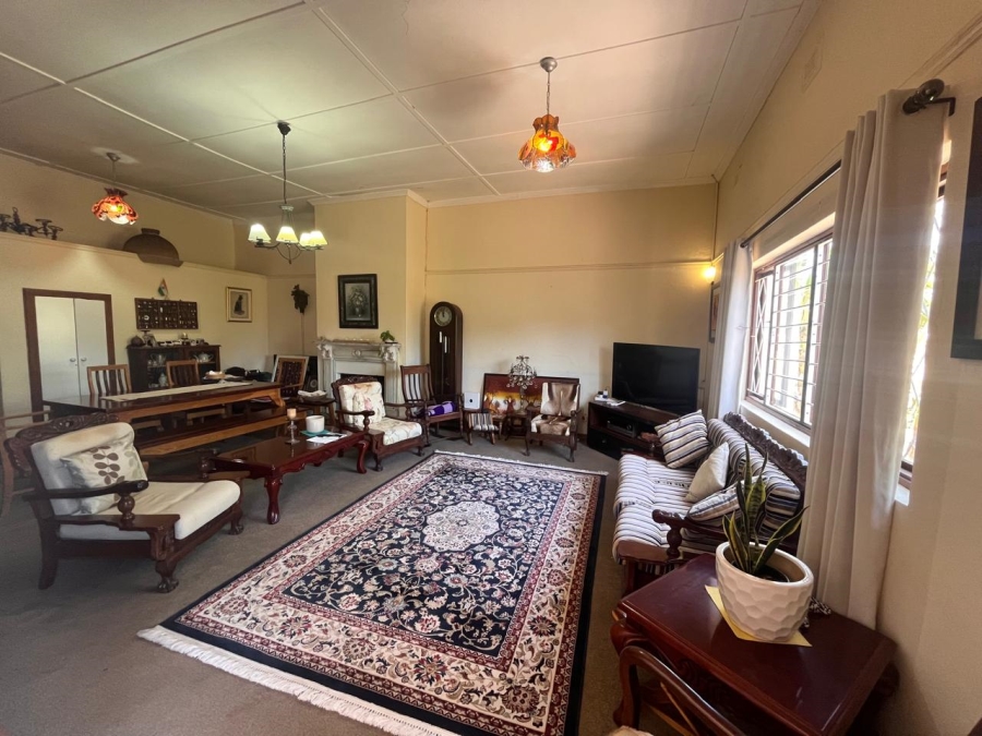5 Bedroom Property for Sale in Cambridge Eastern Cape